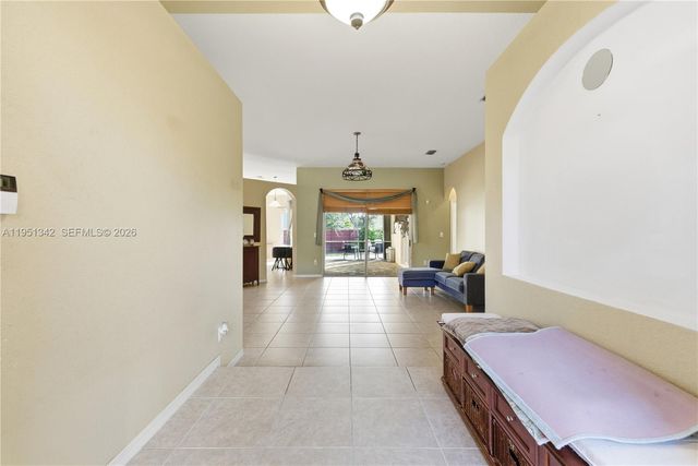 2243 SE 14th Cir, Homestead, FL 33035