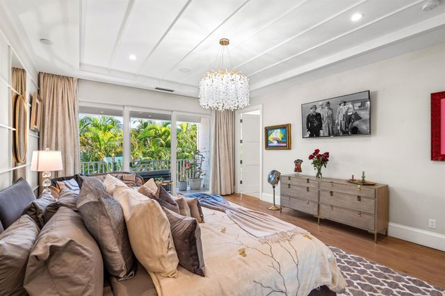 436 NE Wavecrest Way, Boca Raton, FL 33432