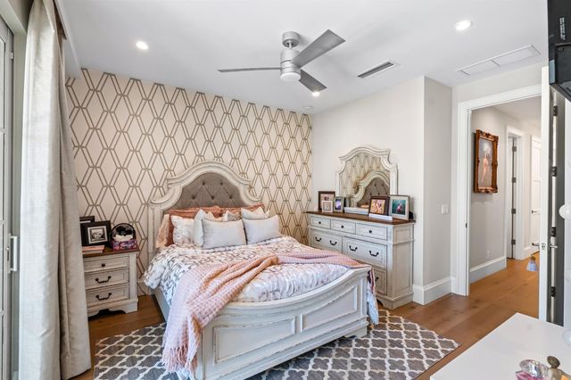 436 NE Wavecrest Way, Boca Raton, FL 33432