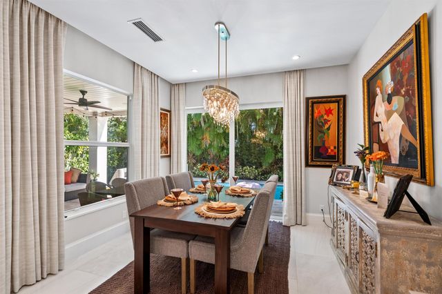 436 NE Wavecrest Way, Boca Raton, FL 33432