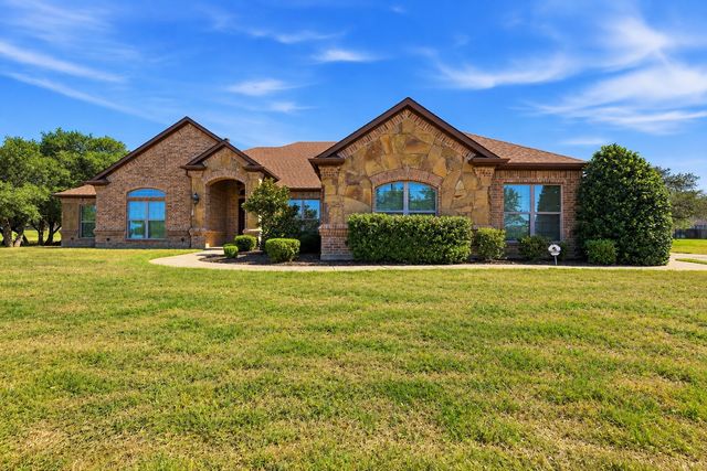 253 Maral Lane, Azle, TX 76020