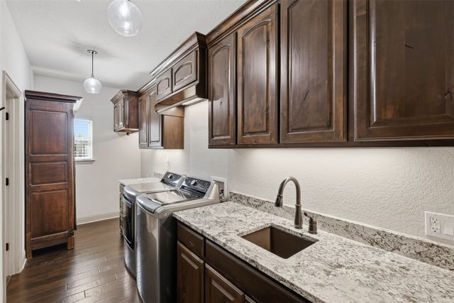253 Maral Lane, Azle, TX 76020