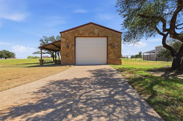 253 Maral Lane, Azle, TX 76020