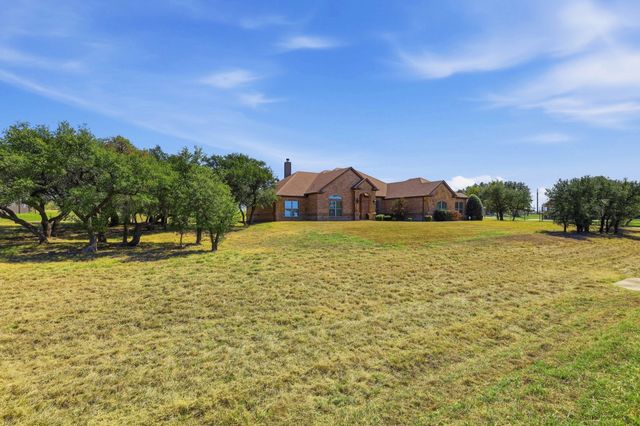 253 Maral Lane, Azle, TX 76020