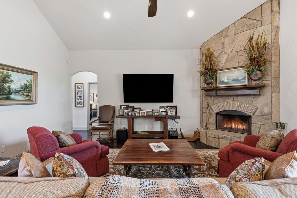 253 Maral Lane, Azle, TX 76020 — photo 4