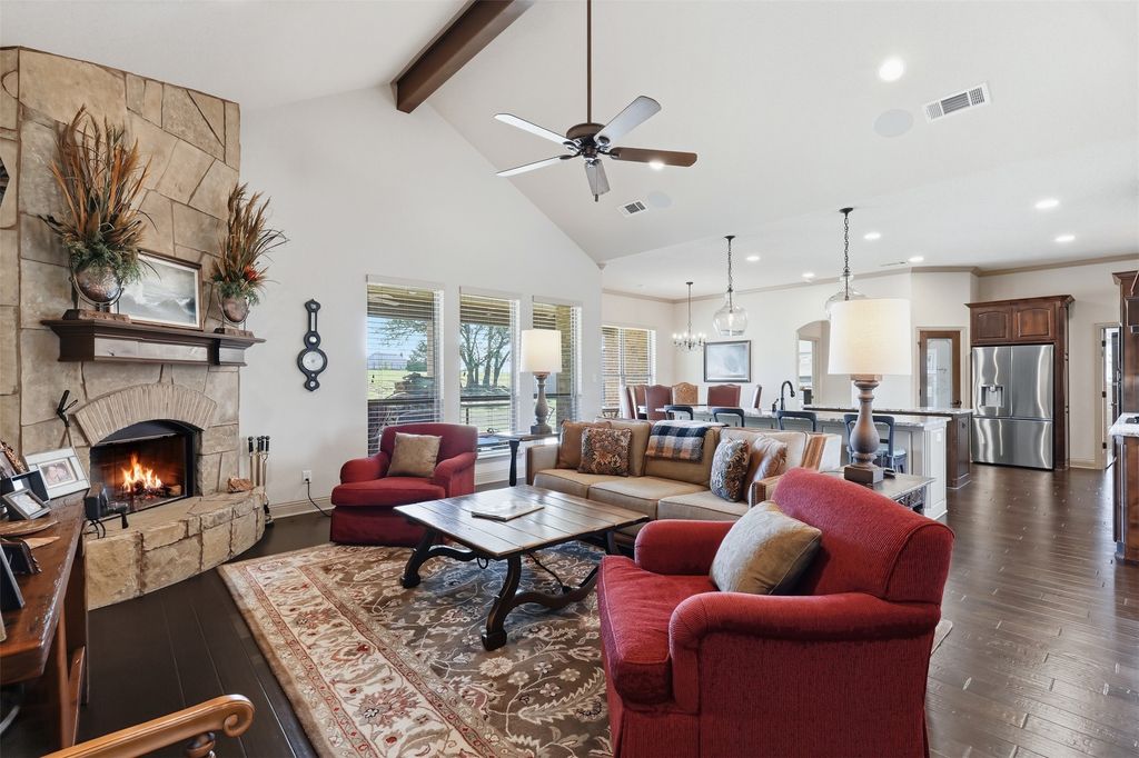 253 Maral Lane, Azle, TX 76020 — photo 5