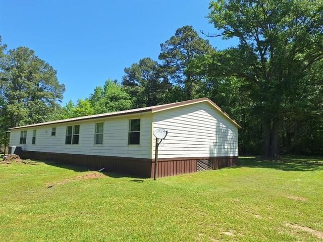 425 Fm 1632, Woodville, TX 75979