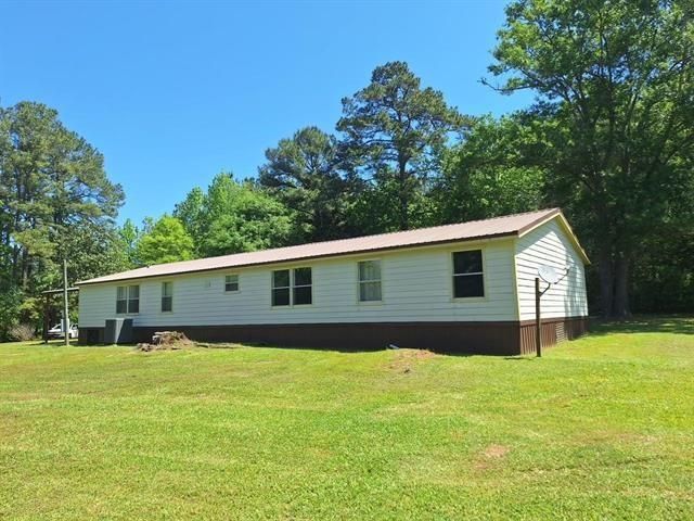 425 Fm 1632, Woodville, TX 75979