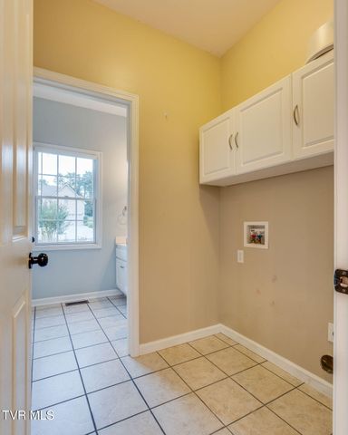 363 Wiltshire Drive, Gray, TN 37615