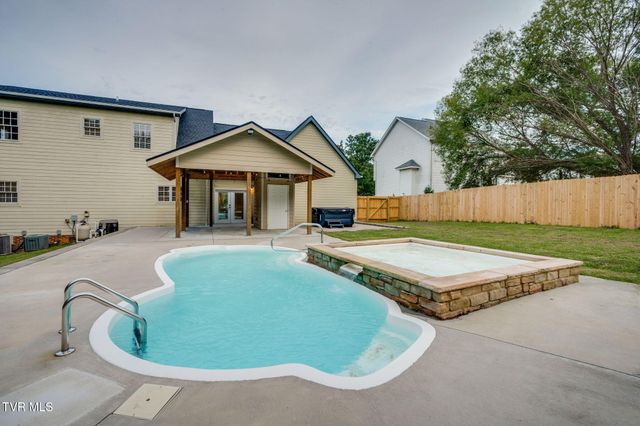 363 Wiltshire Drive, Gray, TN 37615