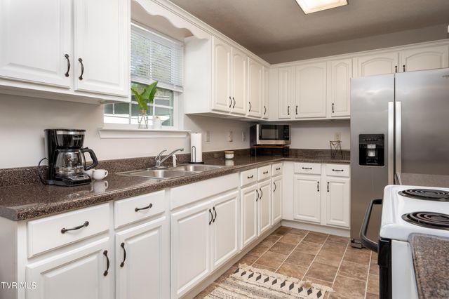 304 Depot Street, Jonesborough, TN 37659