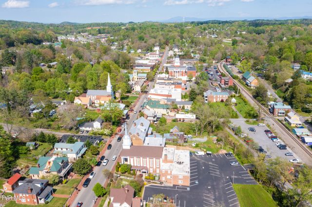 304 Depot Street, Jonesborough, TN 37659