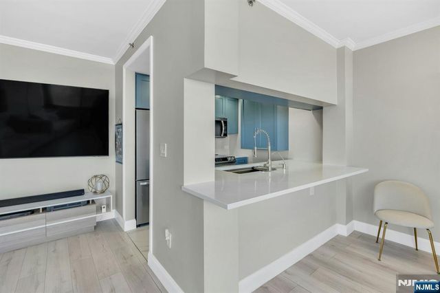 100 Old Palisade Road 3912, Fort Lee, NJ 07024