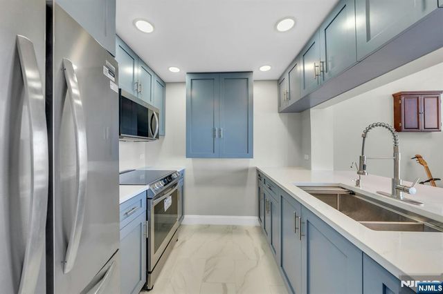 100 Old Palisade Road 3912, Fort Lee, NJ 07024