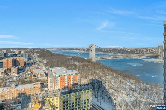 100 Old Palisade Road 3912, Fort Lee, NJ 07024