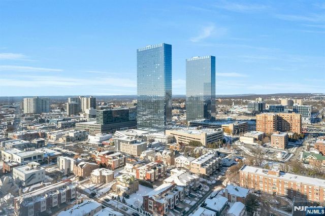 100 Old Palisade Road 3912, Fort Lee, NJ 07024