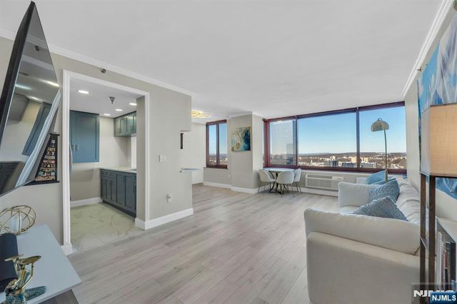 100 Old Palisade Road 3912, Fort Lee, NJ 07024