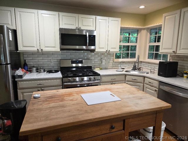 55 Betty Kay Avenue, Mcalester, OK 74501