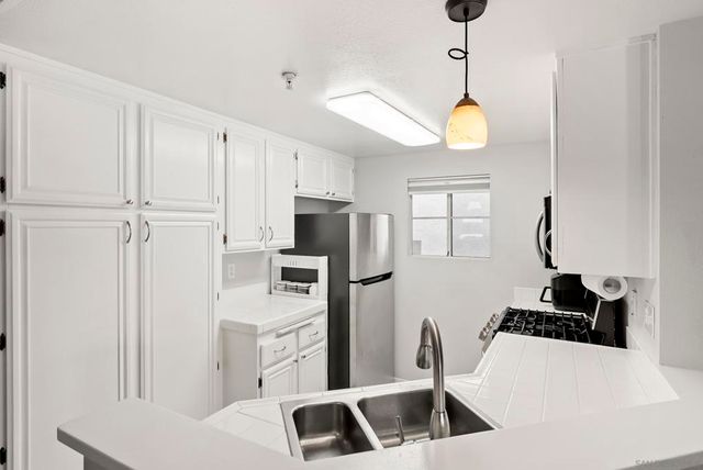 11375 Affinity Ct 207, San Diego, CA 92131