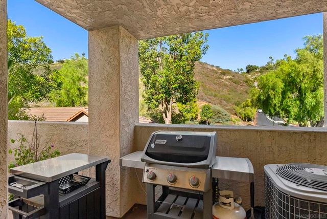 11375 Affinity Ct 207, San Diego, CA 92131