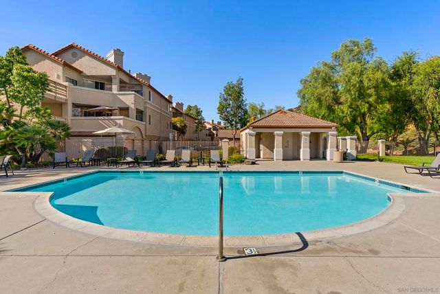 11375 Affinity Ct 207, San Diego, CA 92131