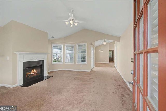 516 Arden Close, Woodstock, GA 30188