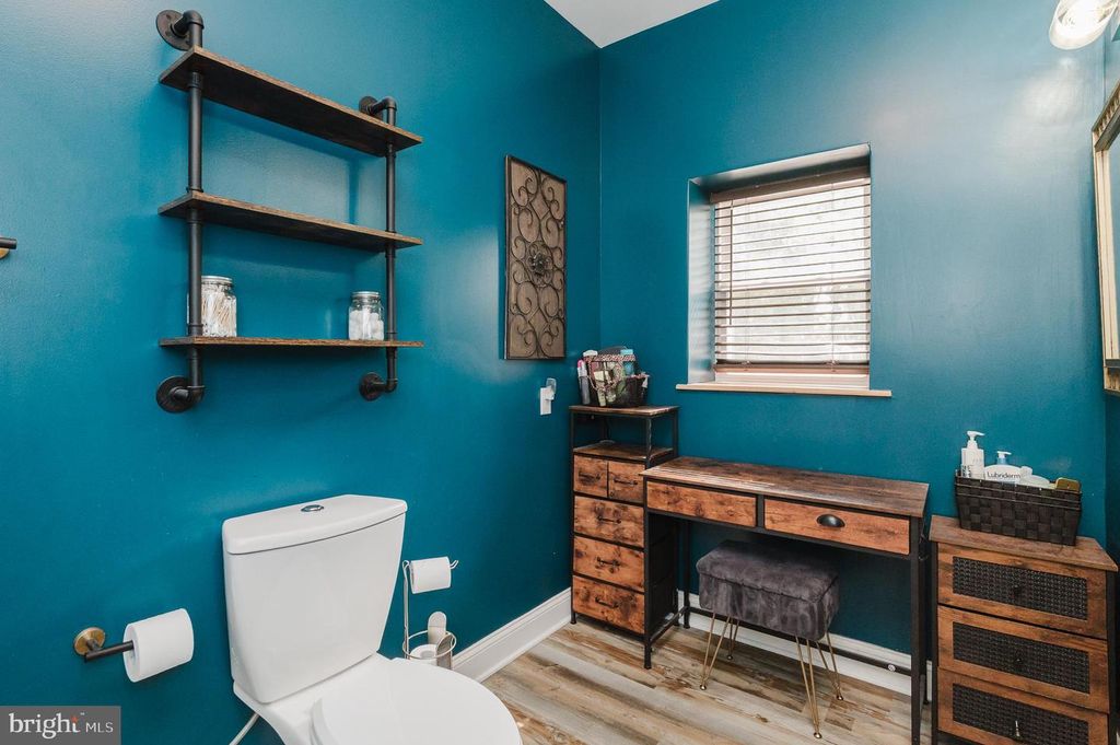 Image 29 of property listing at 305 CROWL RD, Westminster, MD 21158