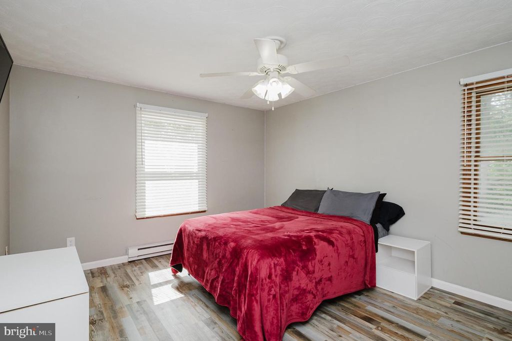 Image 30 of property listing at 305 CROWL RD, Westminster, MD 21158