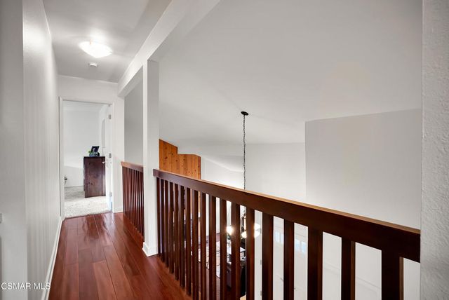 217 Parkview Drive, Oak Park, CA 91377