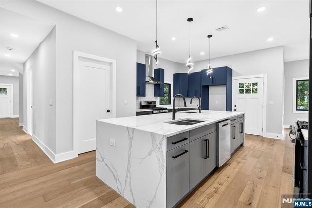 447 Queen Anne Road, Teaneck, NJ 07666