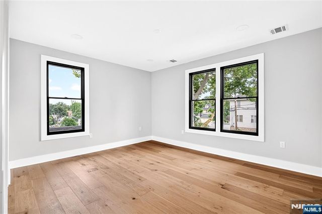 447 Queen Anne Road, Teaneck, NJ 07666