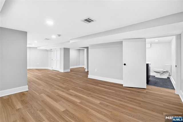 447 Queen Anne Road, Teaneck, NJ 07666