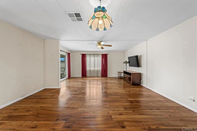 275 S Worthington 5, Spring Valley, CA 91977