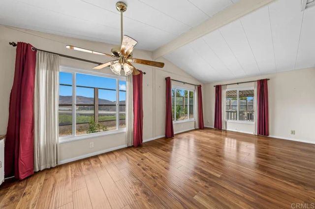 275 S Worthington 5, Spring Valley, CA 91977
