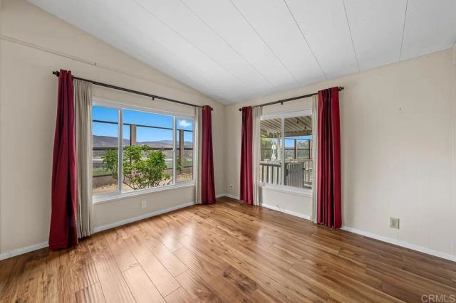 275 S Worthington 5, Spring Valley, CA 91977