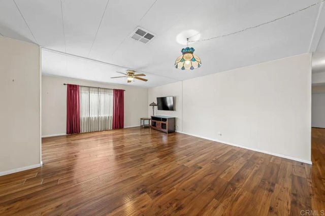 275 S Worthington 5, Spring Valley, CA 91977