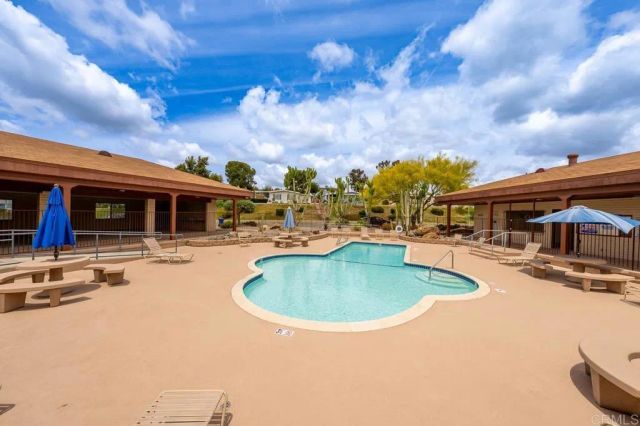 275 S Worthington 5, Spring Valley, CA 91977