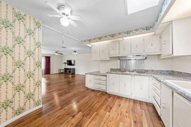 275 S Worthington 5, Spring Valley, CA 91977