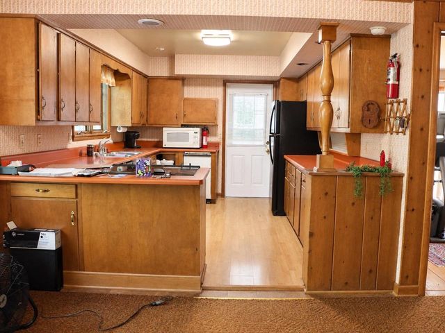25 Larkin Street, Madison, WI 53705