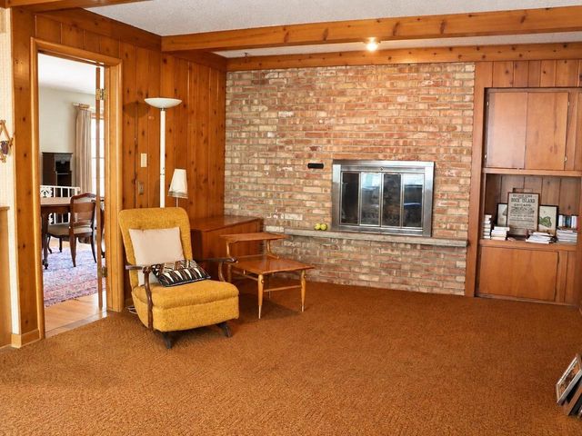 25 Larkin Street, Madison, WI 53705