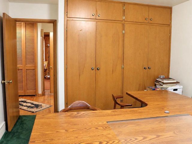 25 Larkin Street, Madison, WI 53705