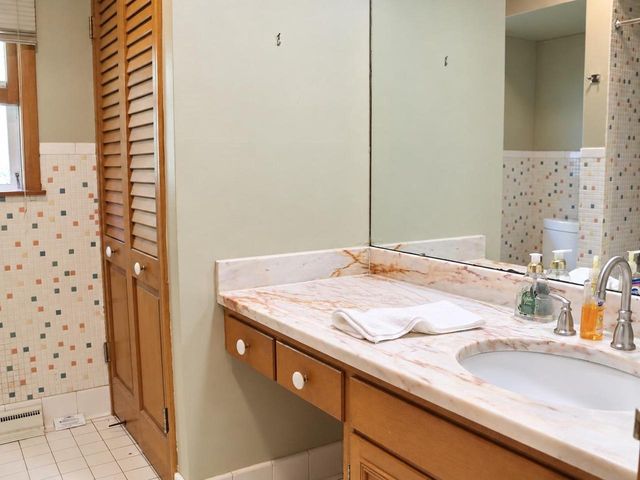 25 Larkin Street, Madison, WI 53705