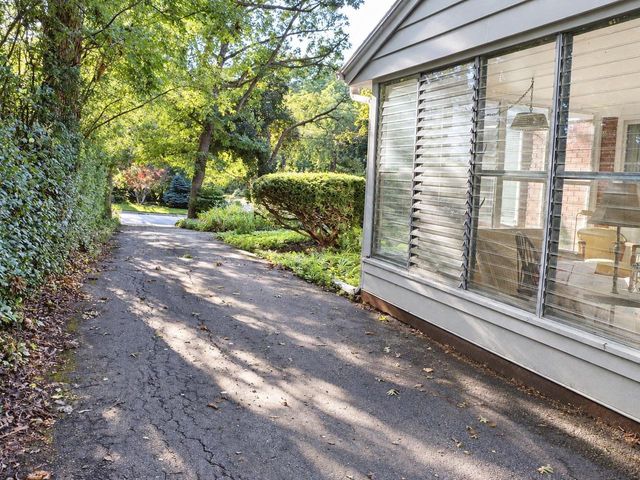 25 Larkin Street, Madison, WI 53705