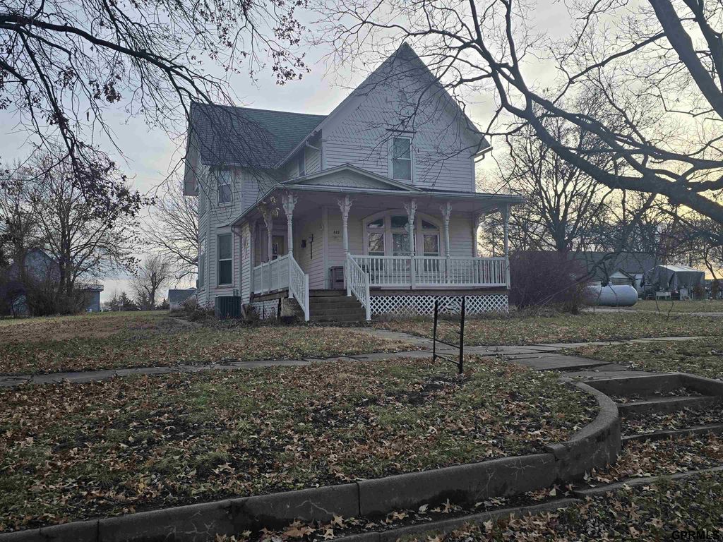 322 Hilton Street, Diller, NE 68342