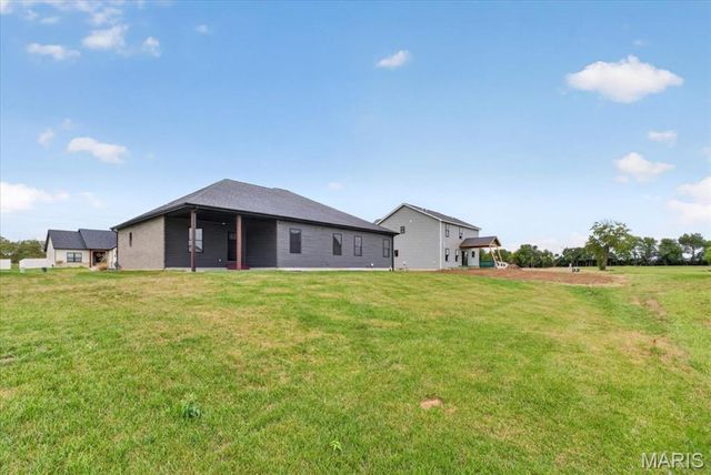 604 Tea Olive Boulevard, O'fallon, IL 62269