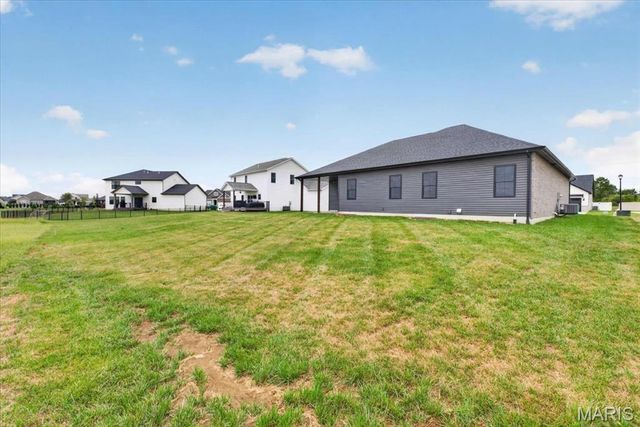 604 Tea Olive Boulevard, O'fallon, IL 62269