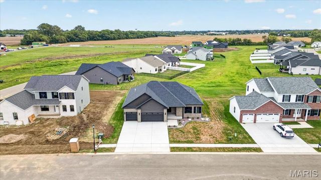604 Tea Olive Boulevard, O'fallon, IL 62269