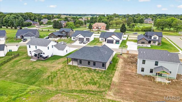 604 Tea Olive Boulevard, O'fallon, IL 62269