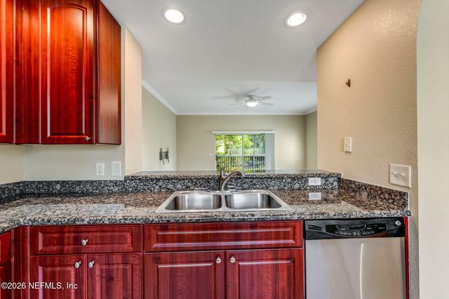 9745 TOUCHTON Road 230, Jacksonville, FL 32246
