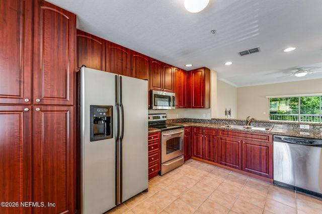 9745 TOUCHTON Road 230, Jacksonville, FL 32246